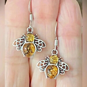 Pretty Silver and Amber Bee Bumblebee Honeybee Drop Earrings New